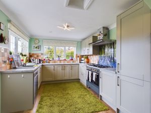 Kitchen- click for photo gallery